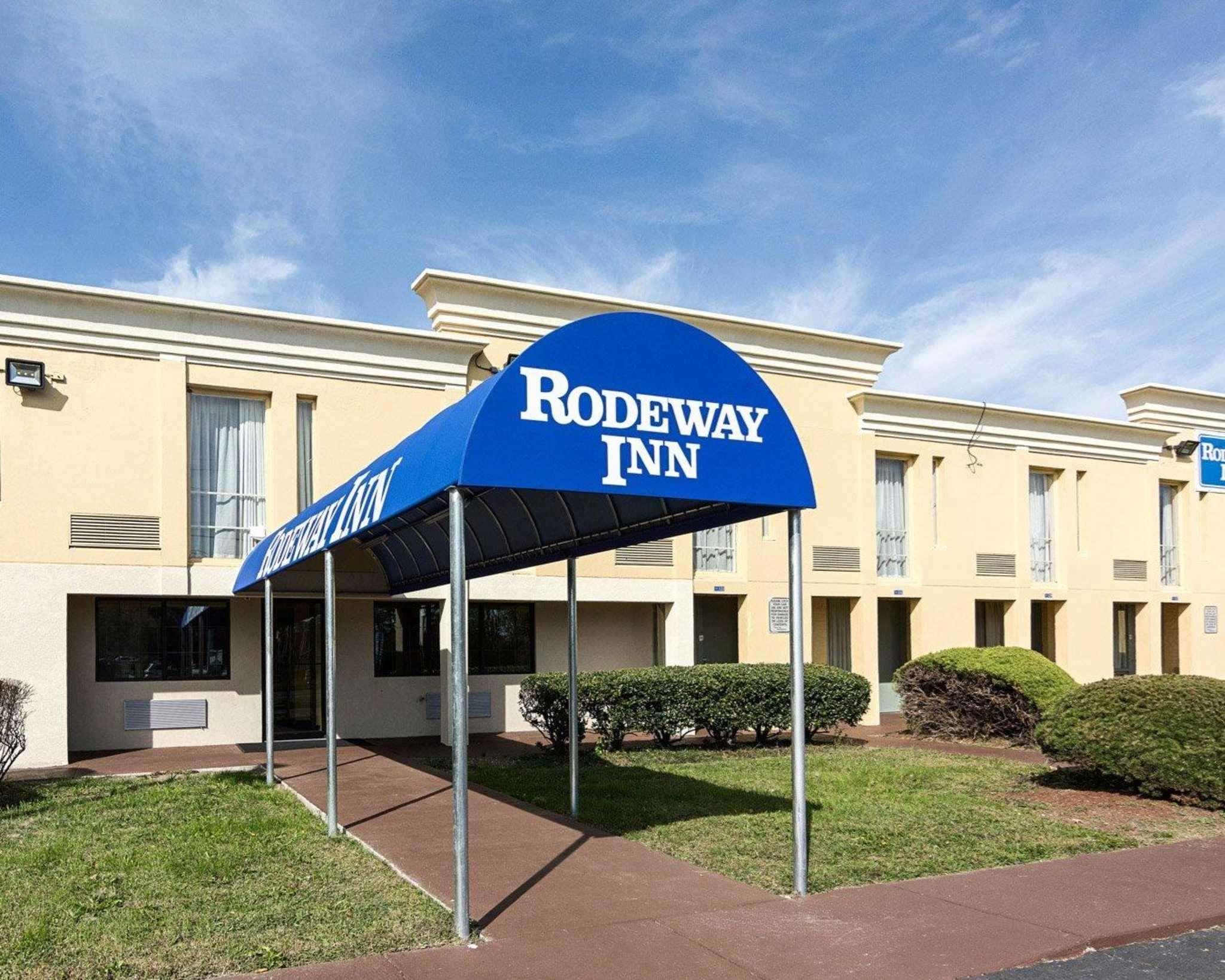 Rodeway Inn Joint Base Andrews Area Кэмп Спрингс Экстерьер фото